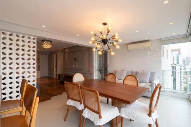 Imagem Apartamento 138m² no Brooklin Novo | 3 Suítes a 200m do Metrô | Ideal Brooklin