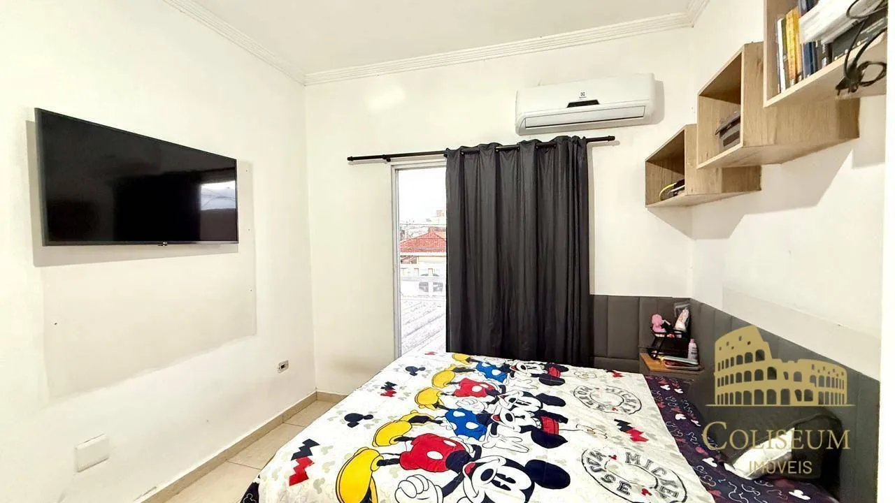 Imagem Casa com 2 dormitórios à venda por R$ 395.000,00 - Vila Assunção - Praia Grande/SP