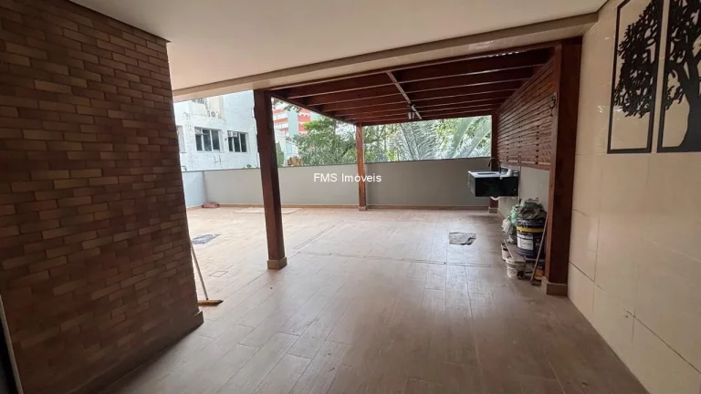 Imagem Apartamento para locação na Consolação: 3 quartos, 1 sala, 1 banheiro, 1 vaga de garagem, 128m². Confira!
