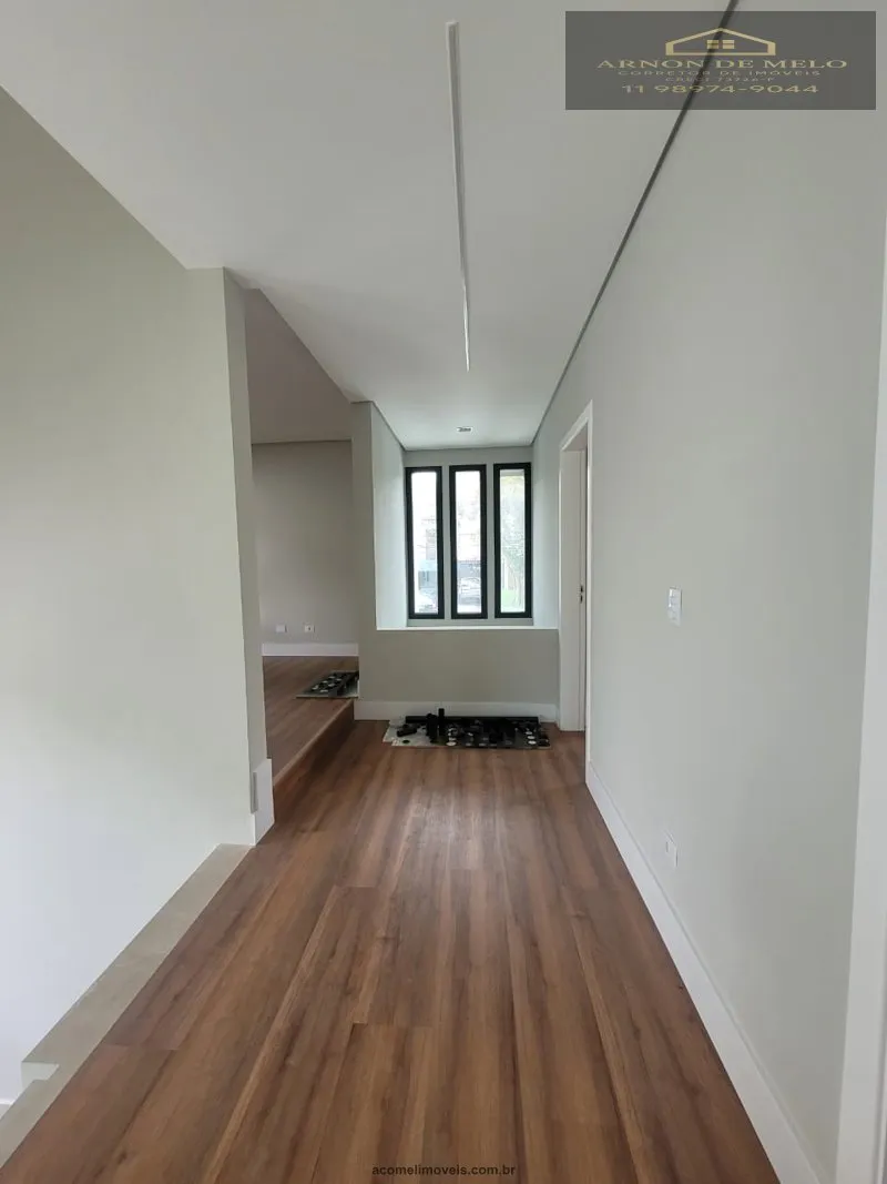 Imagem Casas em Condomínio para locação em Santana de Parnaiba no bairro Alphaville