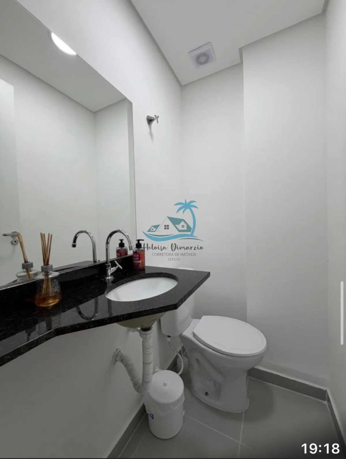 Imagem Apartamento mobiliado a venda no Tenório, próximo as praias do Tenório e Praia Grande em Ubatuba.