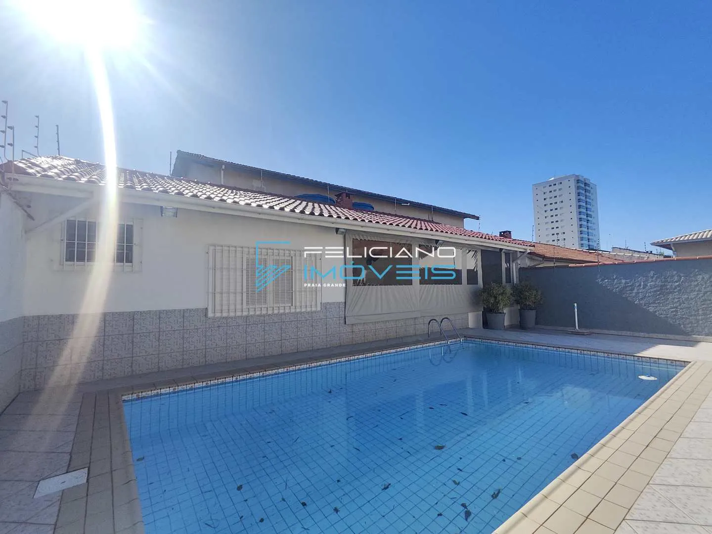 Foto do imóvel Casa com 3 quartos, Flórida, Praia Grande - R$ 1.1 mi, Cod: 5988 em Rua das Begônias