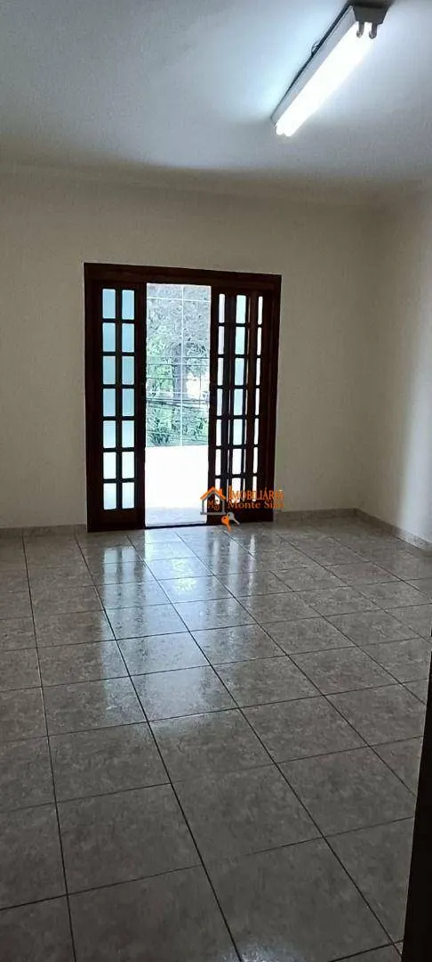 Imagem Sobrado com 5 dormitórios para alugar, 280 m² por R$ 7.040,00/mês - Jardim Tranqüilidade - Guarulhos/SP