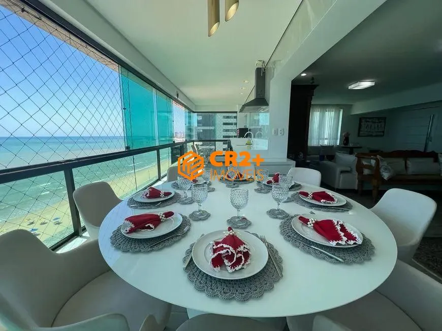 Imagem Apartamento a Beira Mar de piedade com 330M². Finamente decorado.