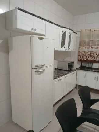Imagem Casa para Venda em Itanhaém, Balneário Califórnia, 2 dormitórios, 2 suítes, 2 banheiros, 4 vagas