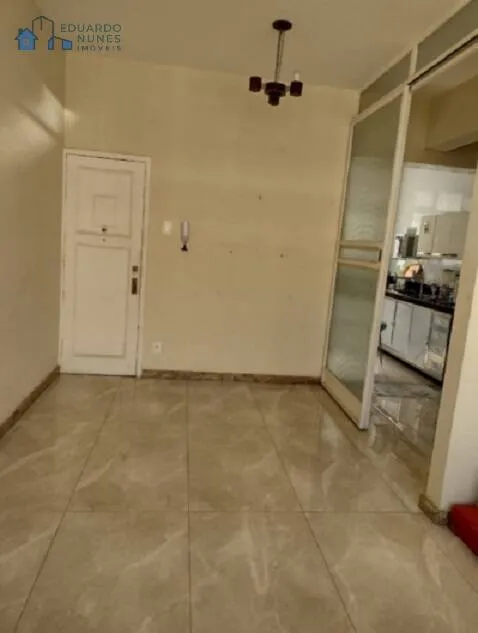 Imagem APARTAMENTO COM 03 QUARTOS NO CENTRO. EXCELENTE LOCALIZAÇÃO!!!