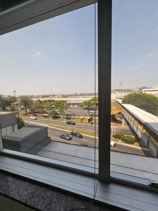 Imagem Andar Comercial com 6 vagas de garagem na Vila Congonhas, SP - 241,11 m² de área!