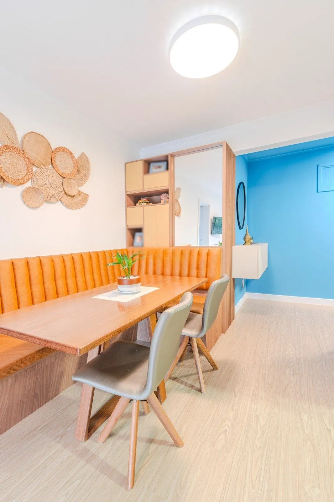 Imagem Apartamento de 3 dormitórios á venda no Bairro Cristal, Porto Alegre