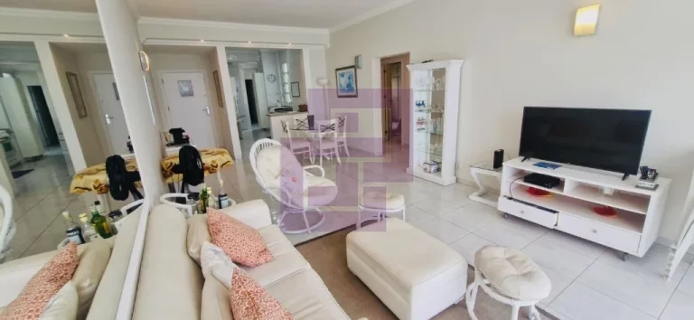 Imagem Apartamento à venda em Pitangueiras, Guarujá