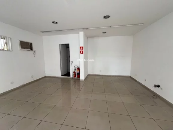 Imagem Loja com 39m2 em Moema.