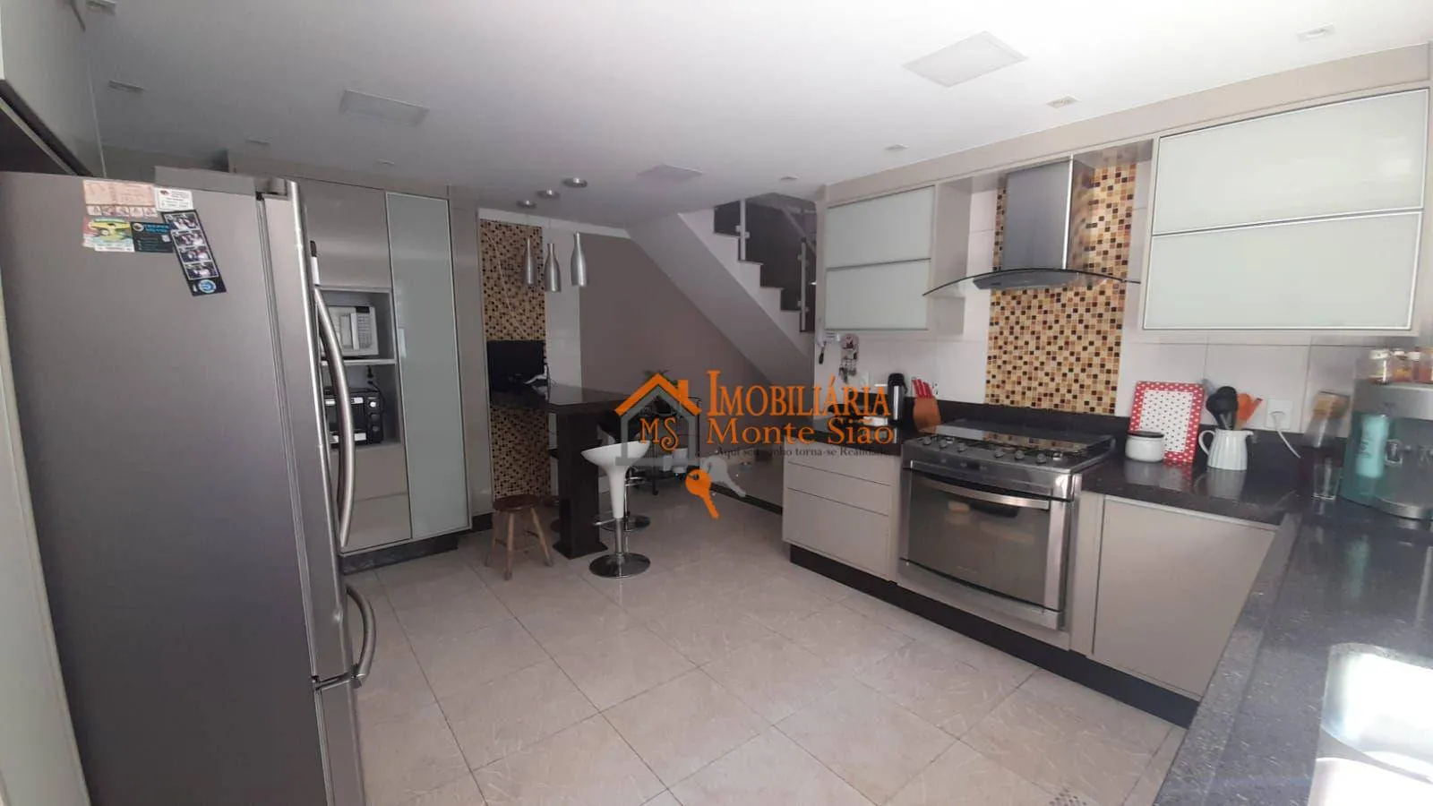 Imagem Sobrado com 3 dormitórios à venda, 380 m² por R$ 1.100.000,00 - Jardim Santa Clara - Guarulhos/SP