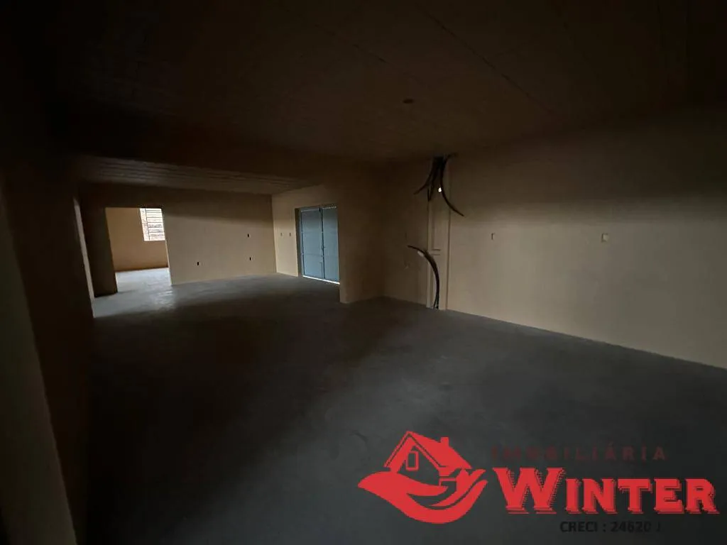 Imagem Pavilhão com 720m2 em frente a RS 452.