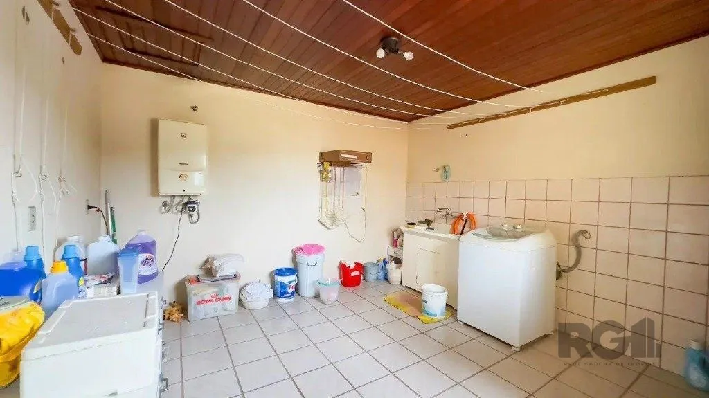 Imagem Casa com 4 quartos no bairro nonoai