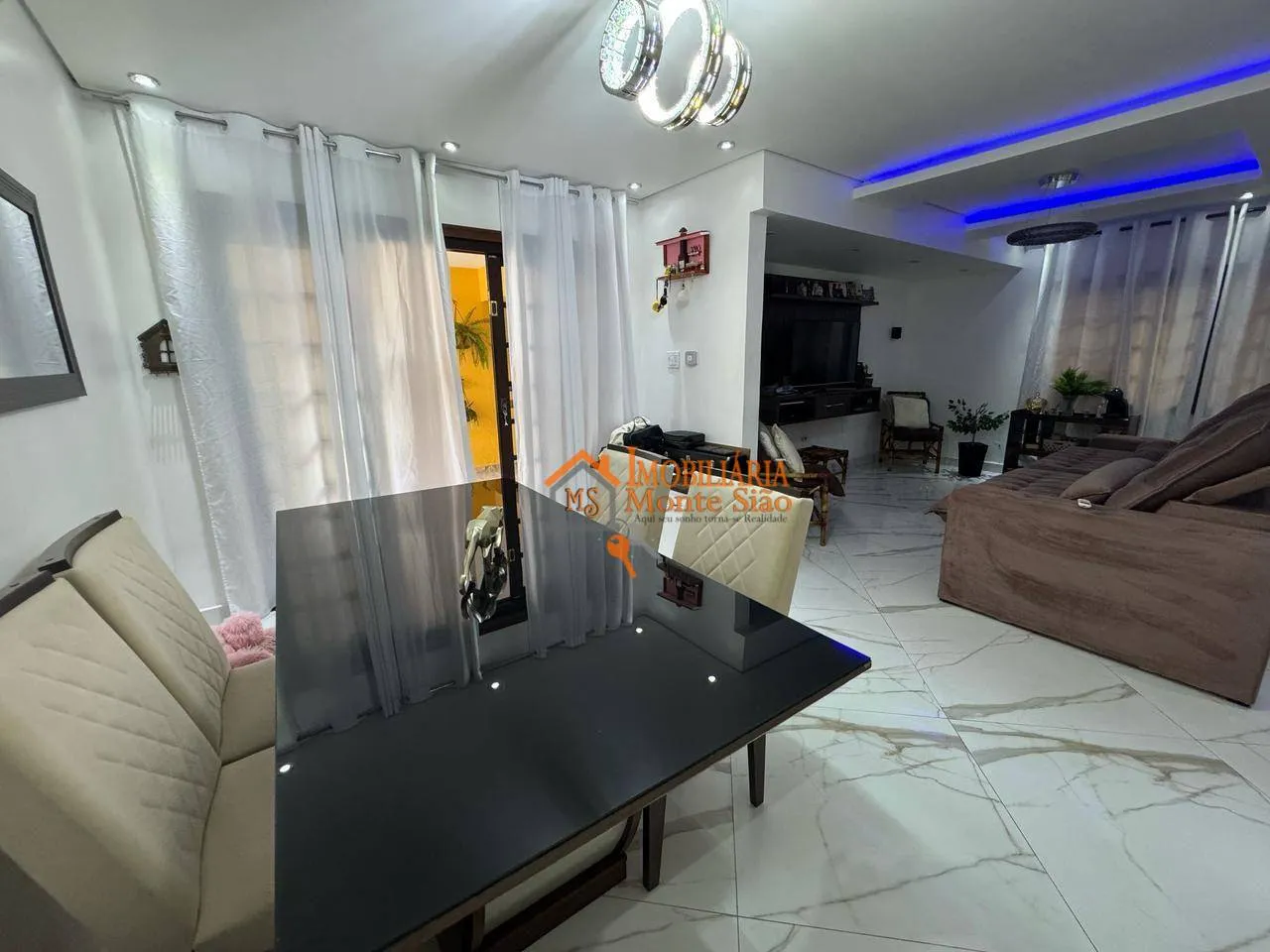Imagem Sobrado com 2 dormitórios à venda, 250 m² por R$ 959.000,00 - Vila Flórida - Guarulhos/SP