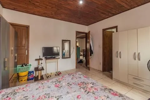 Imagem Casa 2 dorms à venda Avenida Outeiro, Coronel Aparício Borges - Porto Alegre