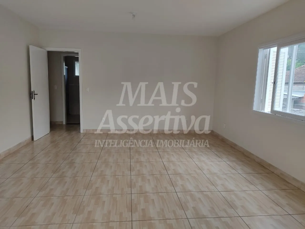 Imagem Sobrado 2 quartos para Venda no bairro Jardim Mauá em Novo Hamburgo