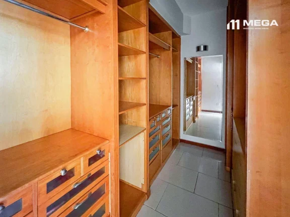 Imagem Apartamento com 4 dormitórios à venda, 320 m² por R$ 3.500.000,00 - Praia da Costa - Vila Velha/ES