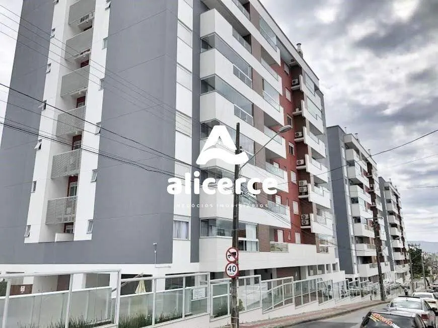 Imagem Apartamento à venda com 3 quartos 1 suíte, 137m² em Praia Comprida São José