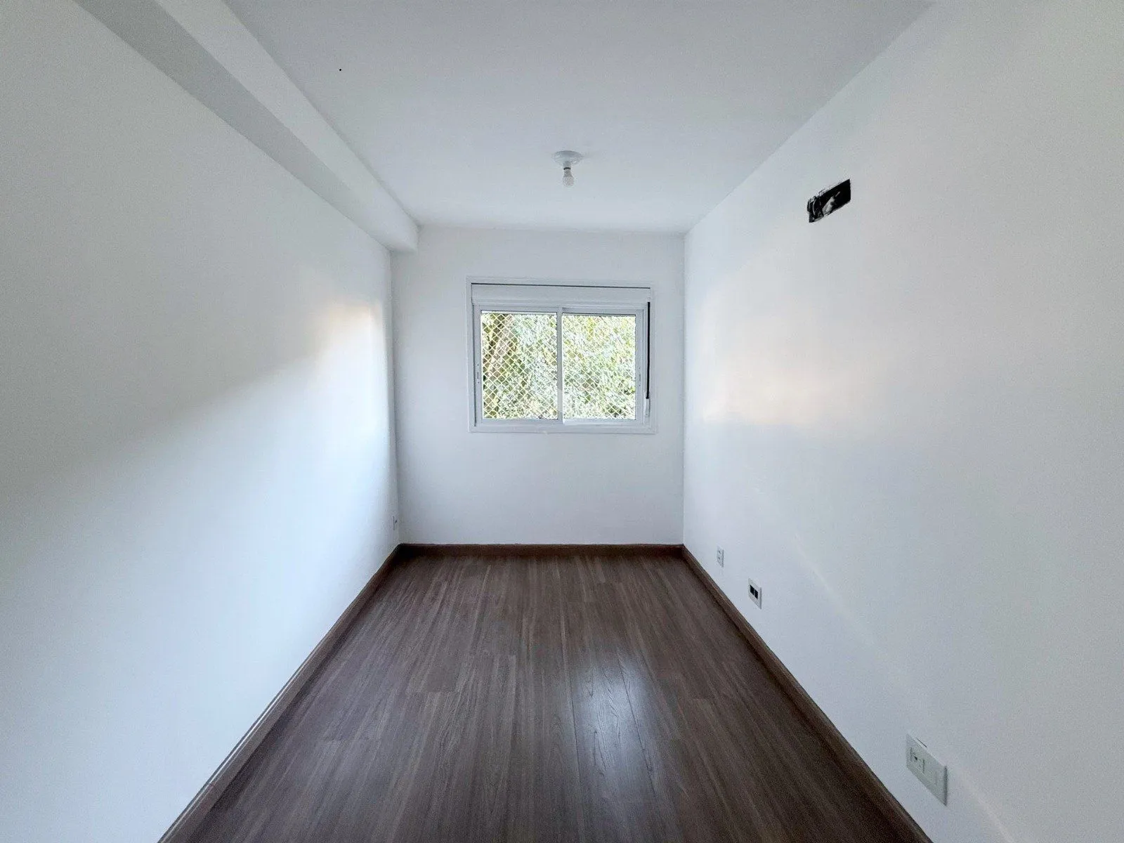 Imagem Apartamento com 2 dormitórios, sendo 1 suíte, e sala ampla com ambientes integrados - Condomínio Residencial Sucre