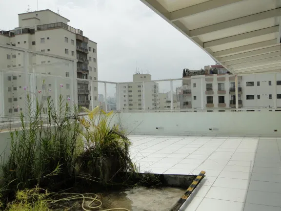 Foto do imóvel Cobertura com 3 Quartos à Venda, 297 m² em Avenida Ramalho Ortigão, 999 - Vila Gumercindo, São Paulo - SP