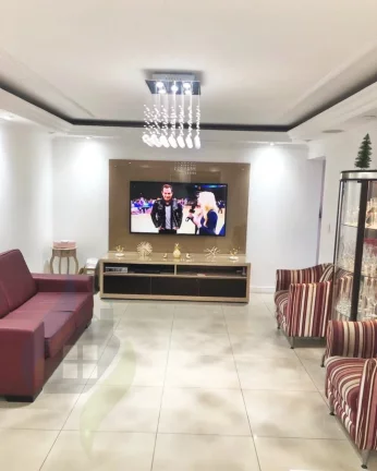 Imagem Cobertura de 4 dormitórios, 3 banheiros, 3 vagas, com 226m² em Rudge Ramos, São Bernardo do Campo