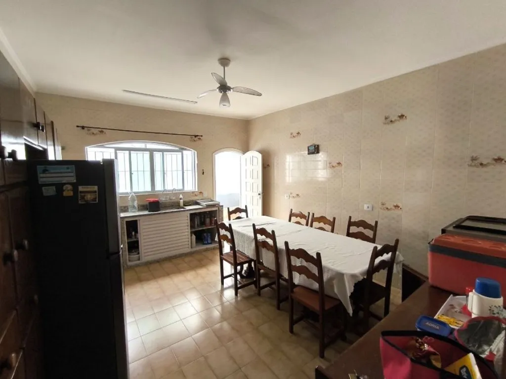 Imagem CASA COM 257,00 m² - FLÓRIDA - PRAIA GRANDE SP