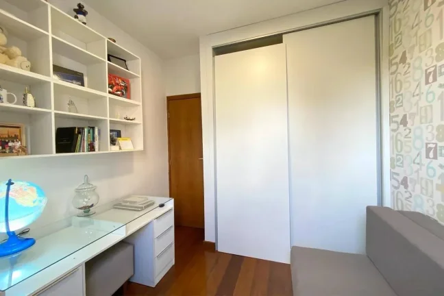 Imagem APARTAMENTO COM 03 QUARTOS, SUITE, 02 VAGAS DE GARAGEM E LAZER!!!!!