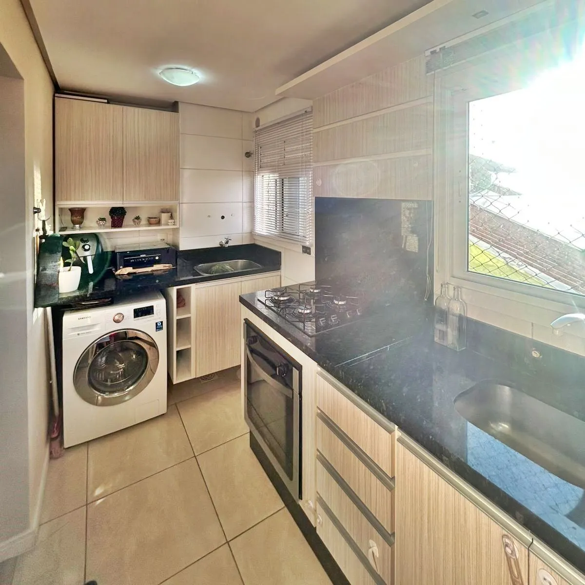 Imagem Apartamento em Cachoeirinha com suíte e sacada