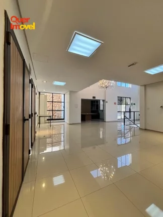 Imagem Imóvel comercial à venda em Ribeirão Preto-SP, City Ribeirão: 6 salas, 4 banheiros, 12 vagas, 725m². Imperdível oportunidade!