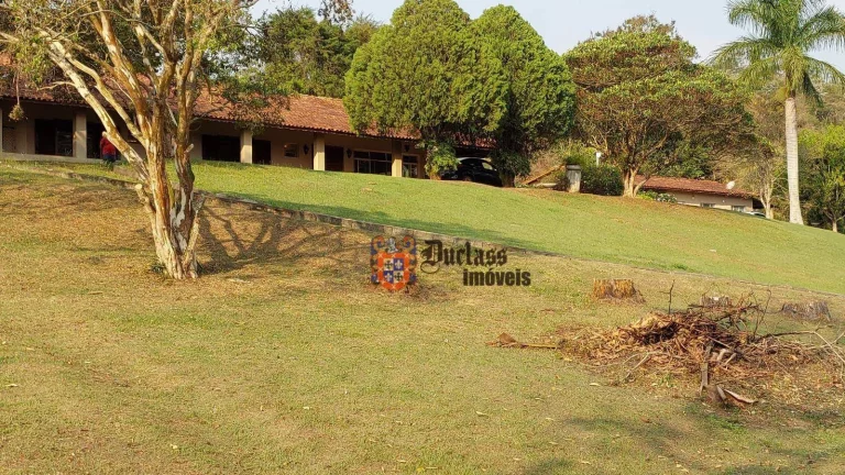 Imagem Sítio com 6 dormitórios à venda, 15000 m² por R$ 1.500.000,00 - Cachoeira - Atibaia/SP