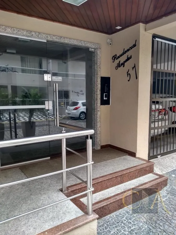 Imagem Apartamento para Temporada em Itapema, Meia Praia, 2 dormitórios, 1 suíte, 2 banheiros, 1 vaga