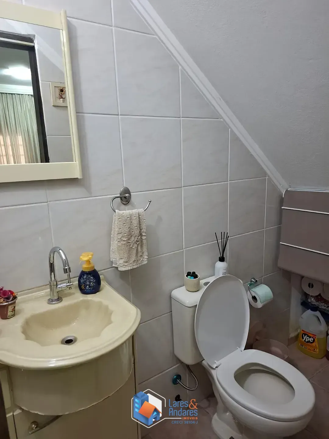 Imagem Casa para venda em Santa Teresinha com 9 quartos, sendo 3 suítes, 522m²