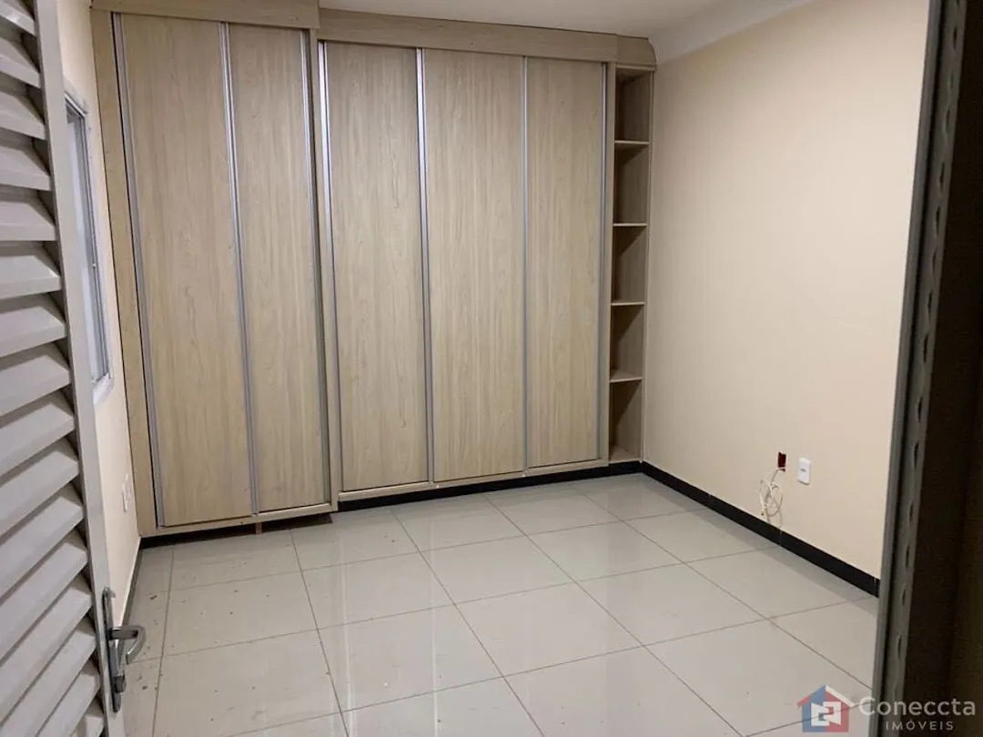 Imagem Apartamento com 3 dormitórios à venda, 105 m² por R$ 480.000,00 - Cônego Getúlio - Patos de Minas/MG
