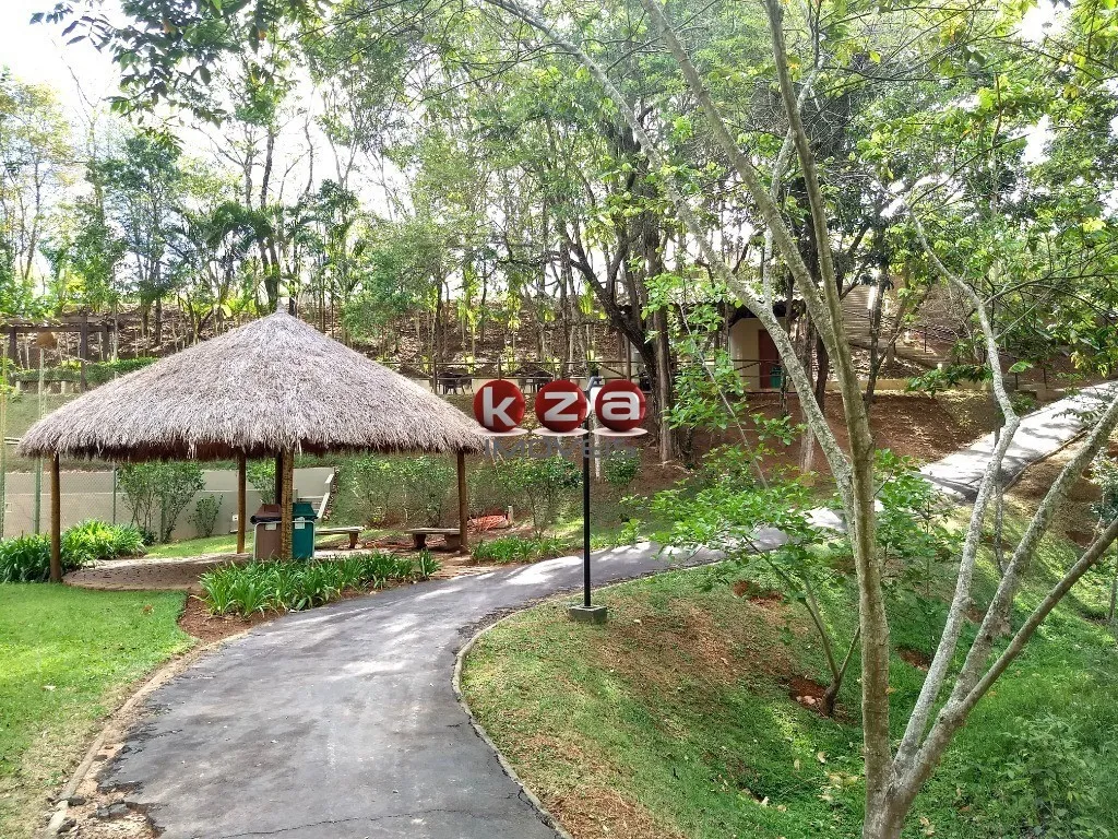 Imagem Terreno em Condomínio à Venda em Valinhos-SP, Condomínio Villa Lombarda 1.137,00 m² de Área