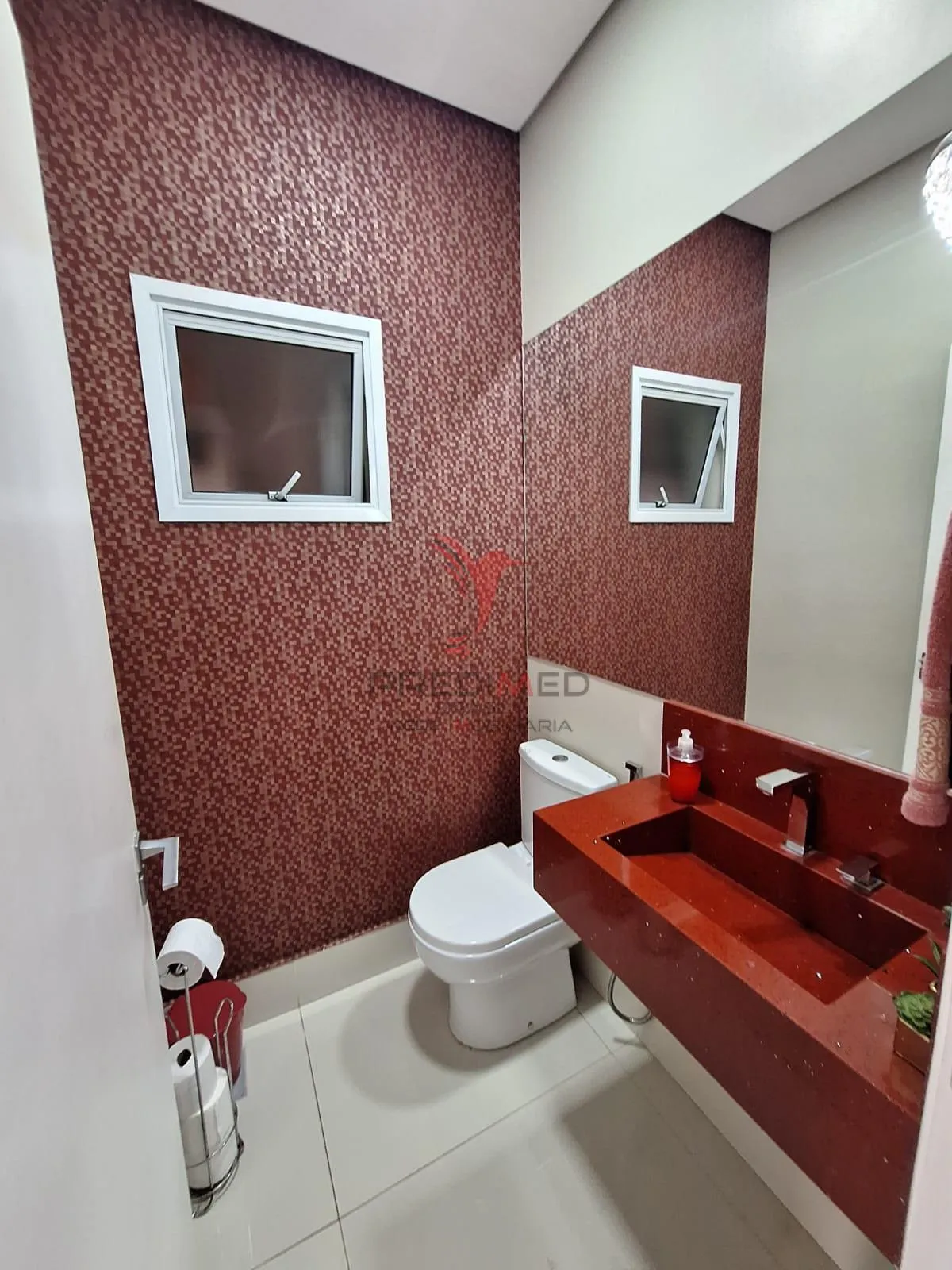 Imagem Venda Belíssimo Sobrado no Condomínio Park Unimep Taquaral