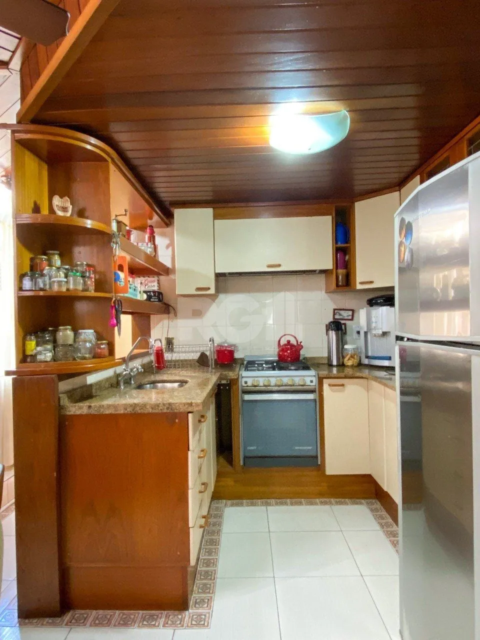 Imagem Apartamento 3 dormitórios, sendo 1 suíte, com 2 salas de estar, junto à Praça da Matriz