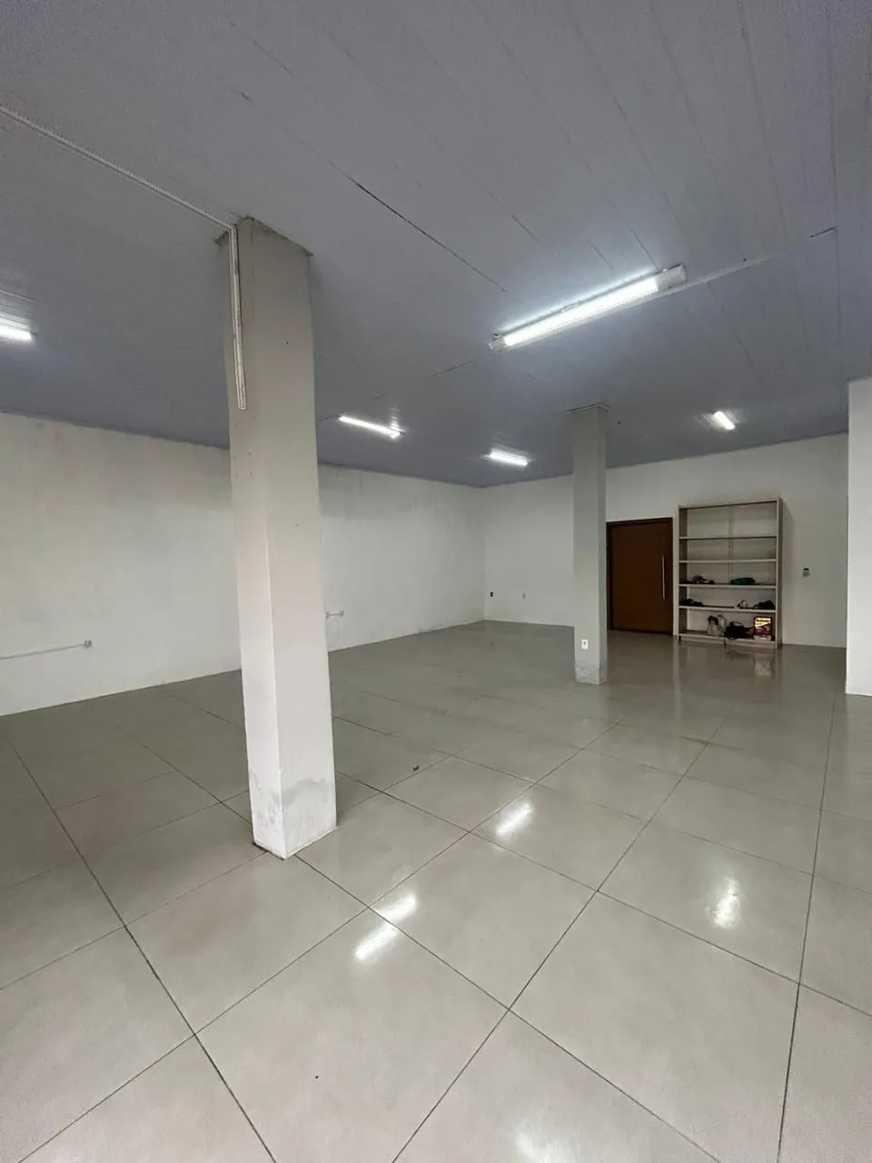 Imagem Loja com 232 m2 no bairro olaria em Canoas RS
