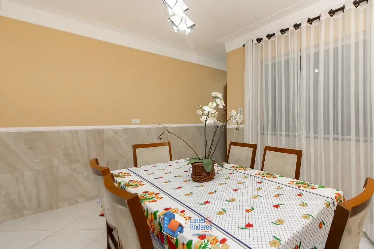 Imagem Casa para venda em Jardim Maristela com 3 quartos, sendo 1 suíte, 172m²