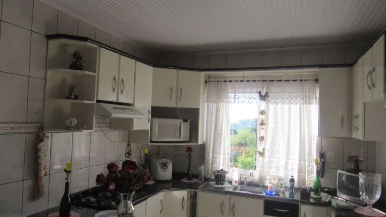 Imagem Casa para Venda em Concórdia, Santo Antônio, 5 dormitórios, 3 banheiros