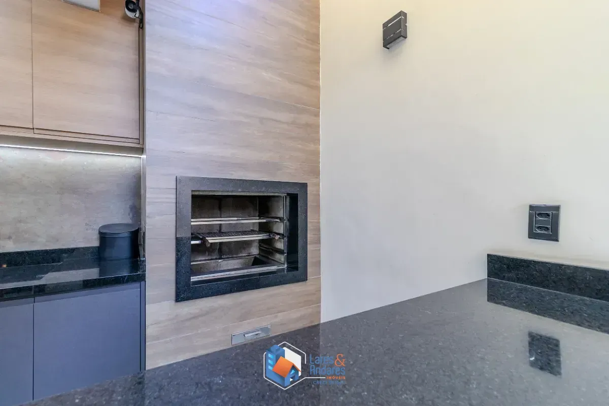 Imagem Sobrado para venda em Vila Nair com 3 quartos, sendo 1 suíte, 99m²