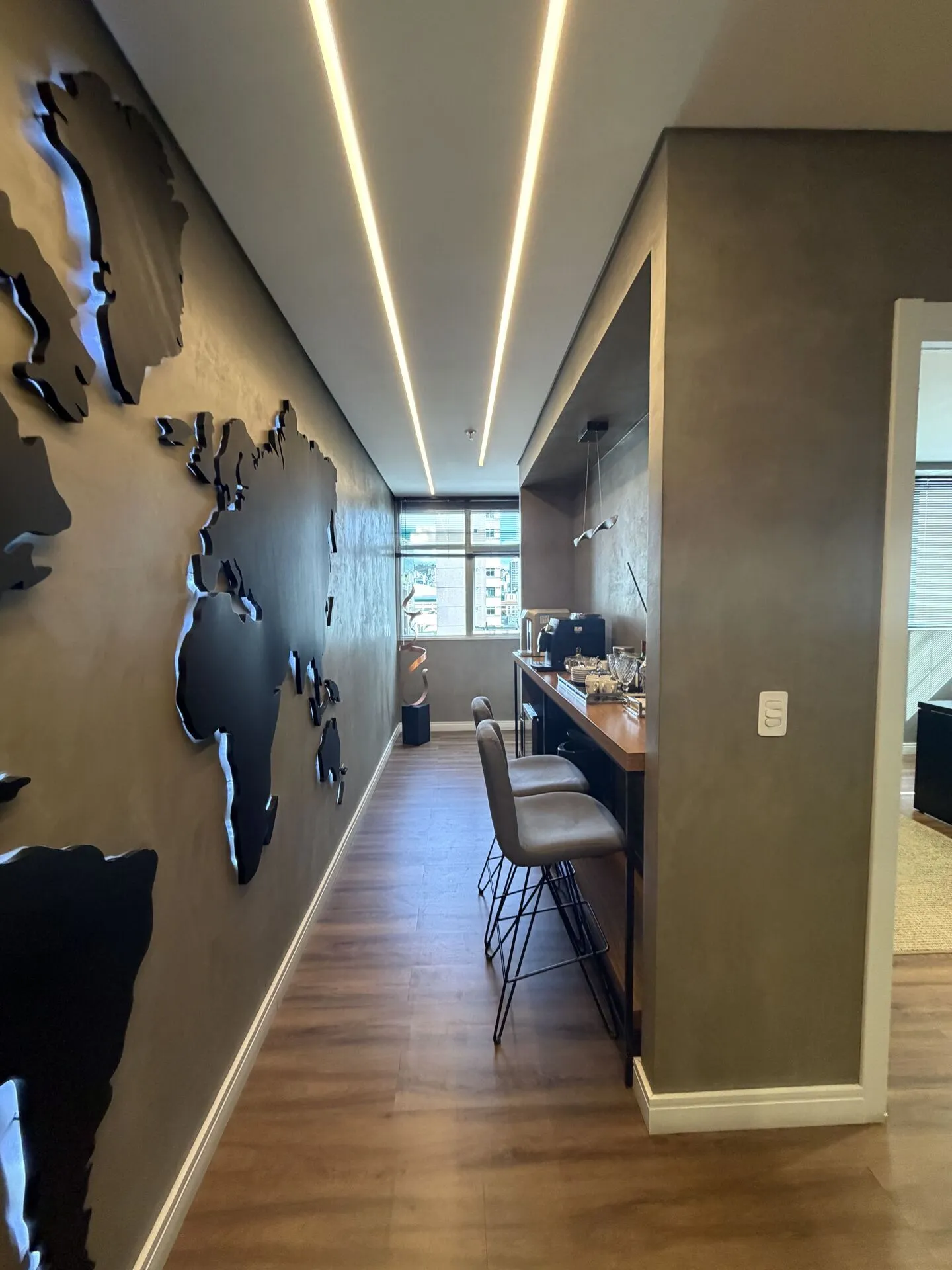 Imagem Sala comercial à venda no bairro Funcionários - Belo Horizonte/MG