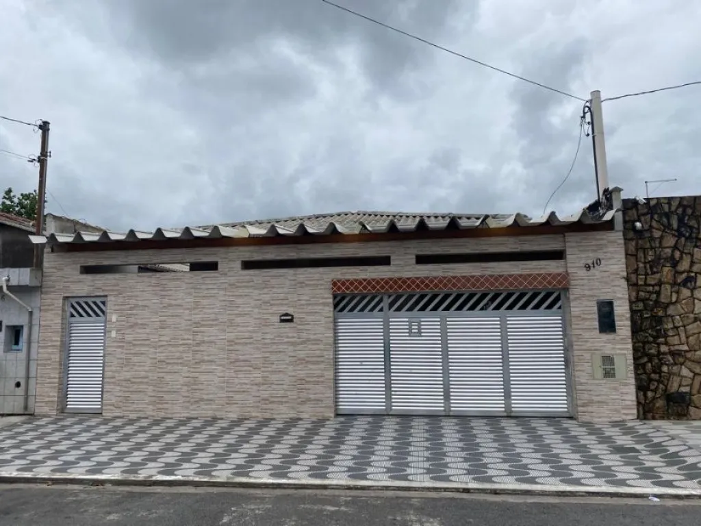 Imagem CASA COM 250,00 m² - ANTÁRTICA - PRAIA GRANDE SP