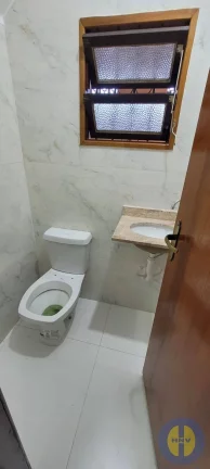 Imagem Lindo duplex bem localizado á "uma quadra da praia!" Oportunidade!