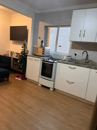 Imagem Apartamento semi mobiliado de 2 dormitórios e 1 vaga de garagem na Vila Real em Balneário Camboriú