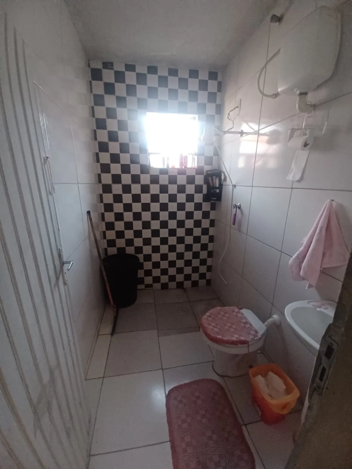 Imagem Encantadora Casa no Parque Bela Vista - Perfeita para Residência ou Negócio!