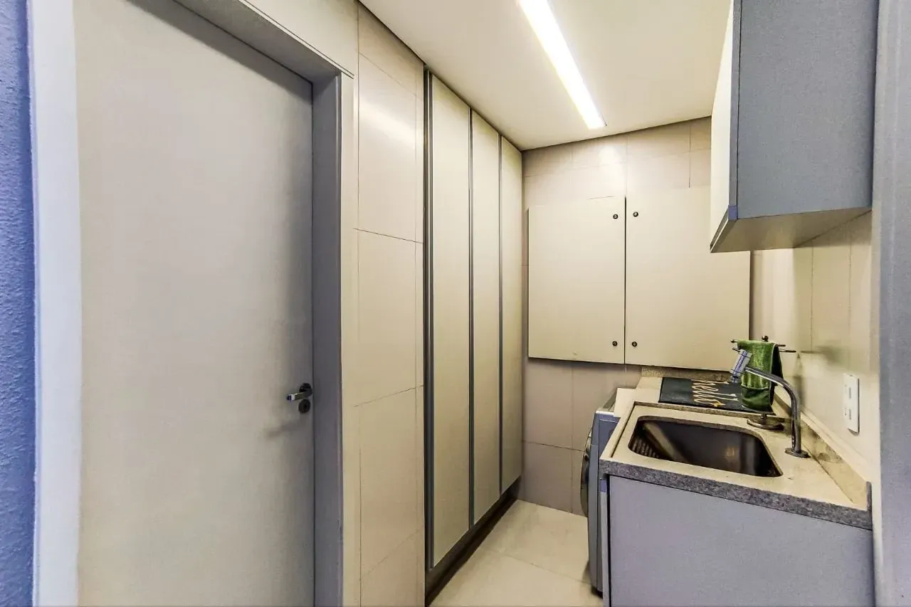 Imagem Casa de Condomínio com 3 Quartos à Venda, 300 m² em Jardim São Nicolau - São Paulo
