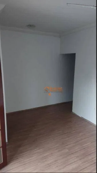 Imagem Sobrado com 4 dormitórios à venda, 191 m² por R$ 639.000,00 - Vila Nova Bonsucesso - Guarulhos/SP