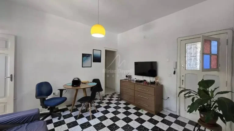 Imagem APARTAMENTO DE 03 QUARTOS NO CARMO. OPORTUNIDADE!!!!!!!!