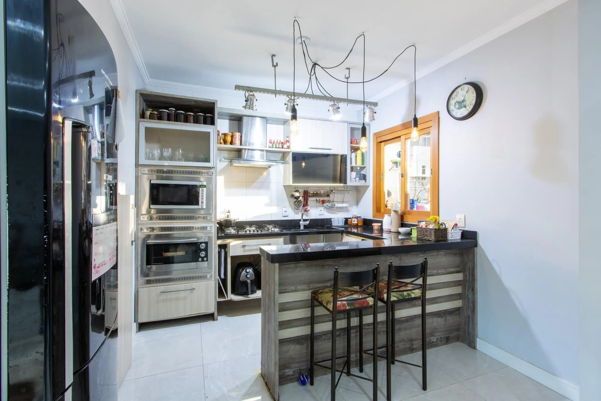 Imagem Casa a venda em frente à praça do Lagos de Nova Ipanema!!!