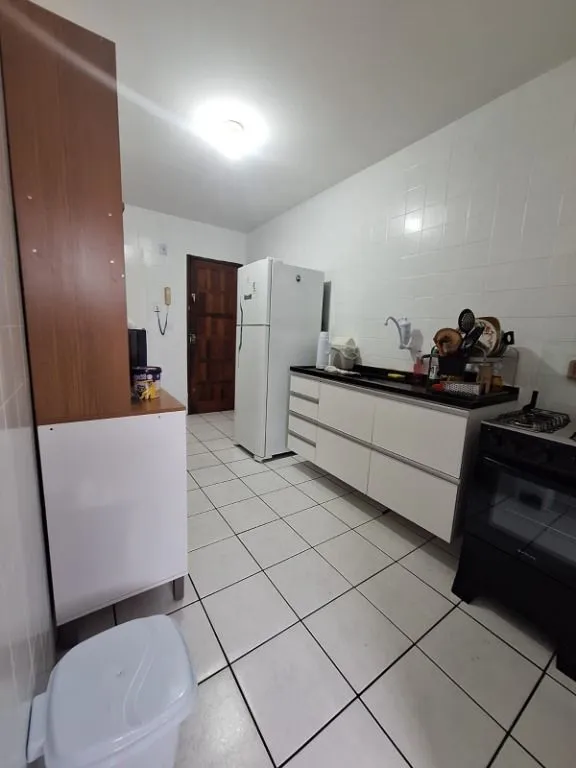 Imagem ? Amplo Apartamento no Coração do Aeroclube ?